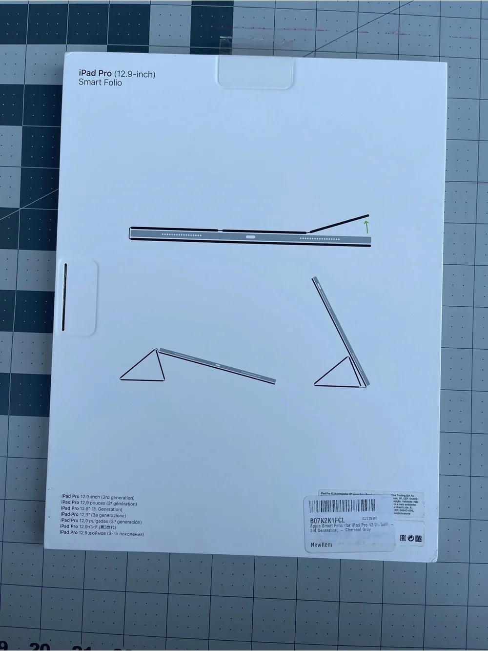 Apple Smart Folio for iPad Pro 12.9” 3rd Gen Charcoal Gray w/ Original Box